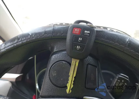 2015 Toyota Corolla Le из США, поврежденный, VIN 2T1BURHE3FC355969